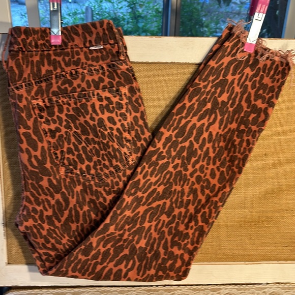 MOTHER Skinny Jeans - Picture 2 of 8